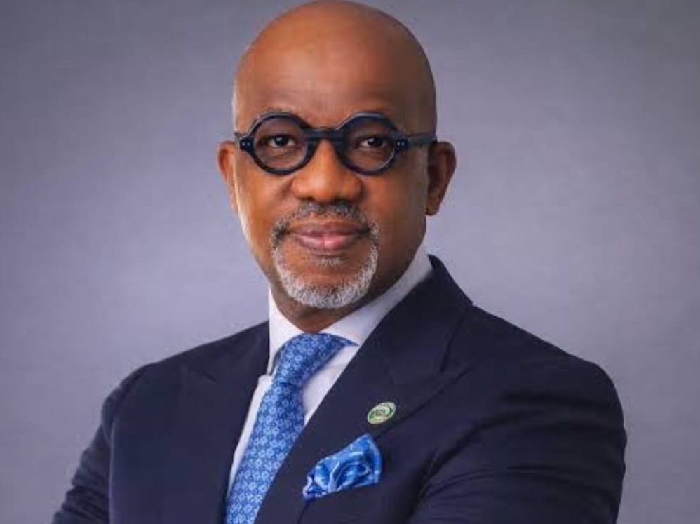 Akinsanya hails Gov Abiodun emergence as Ogun East senatorial candidate