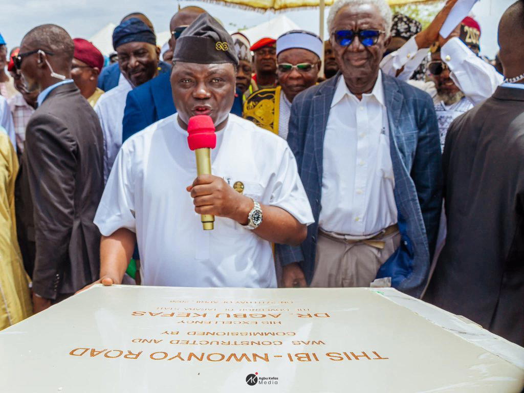 Kefas commissions 5km Ibi–Nwonyo road