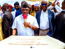 Kefas commissions 5km Ibi–Nwonyo road