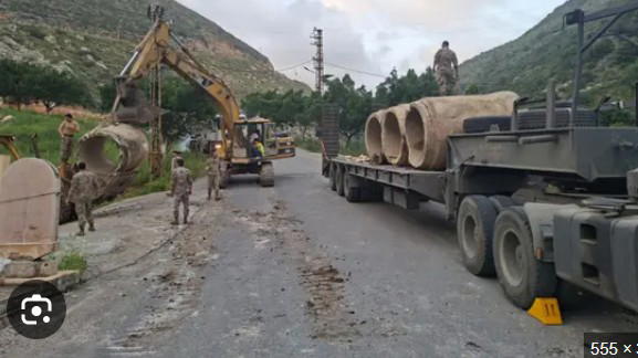Lebanese army restores road, bridge damaged by Israeli strikes