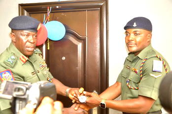 COAS hands over Marda Barracks Housing to soldiers