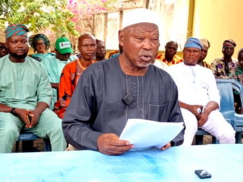 Ogbomoso crisis deepens as Adeseun resigns as Mayegun, claims Soun abusing authority