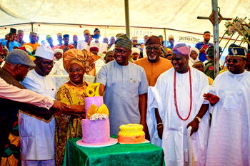 Makinde, Ajadi, PDP Stalwarts roll out the drums for Sunmonu at 67