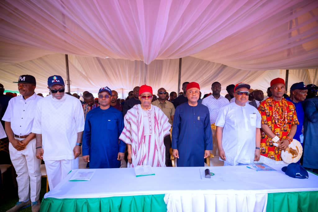 2027: No vacancy – Nnamani, Nwobodo, Awkunanaw clan endorse Mbah
