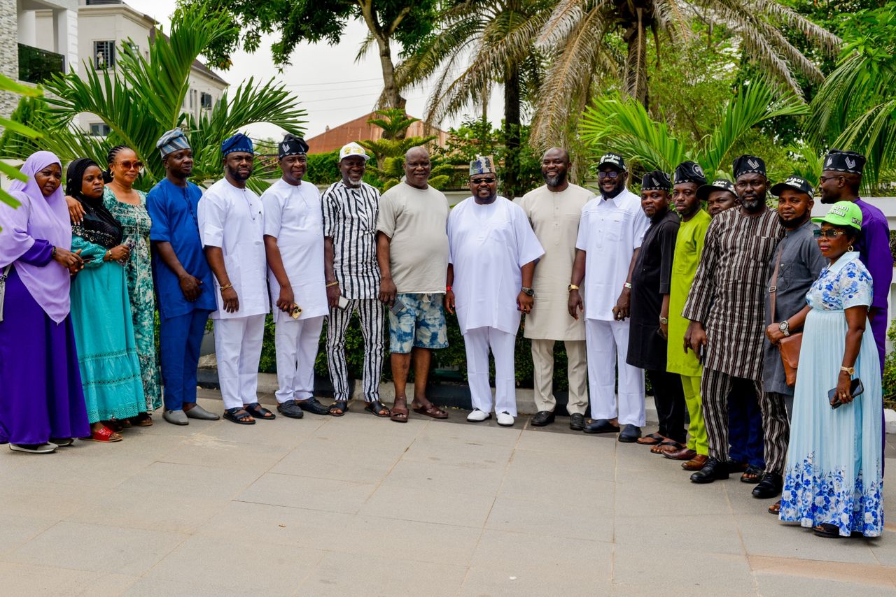 Ajadi meets Fijabi family in Ibadan, calls for PDP unity ahead of 2027 polls