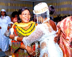 Afolashade Shona-Aluko shines at women’s award in Sierra Leone