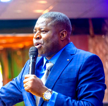 Prophet Sam Ojo storms UK for ‘Breakthrough Night’ Crusade