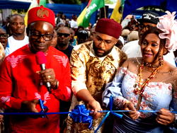 Gov Soludo commissions hospital built by Akpua Family in Anambra