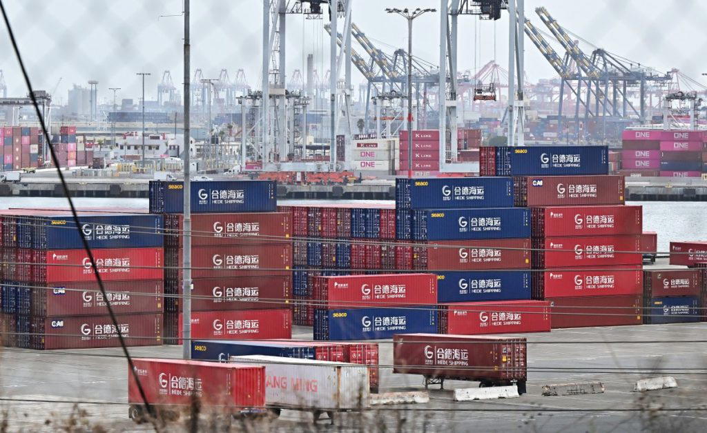 US trade court rules against Trump’s global 10% tariff