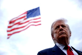 Trump admin reconsiders Green Card policy