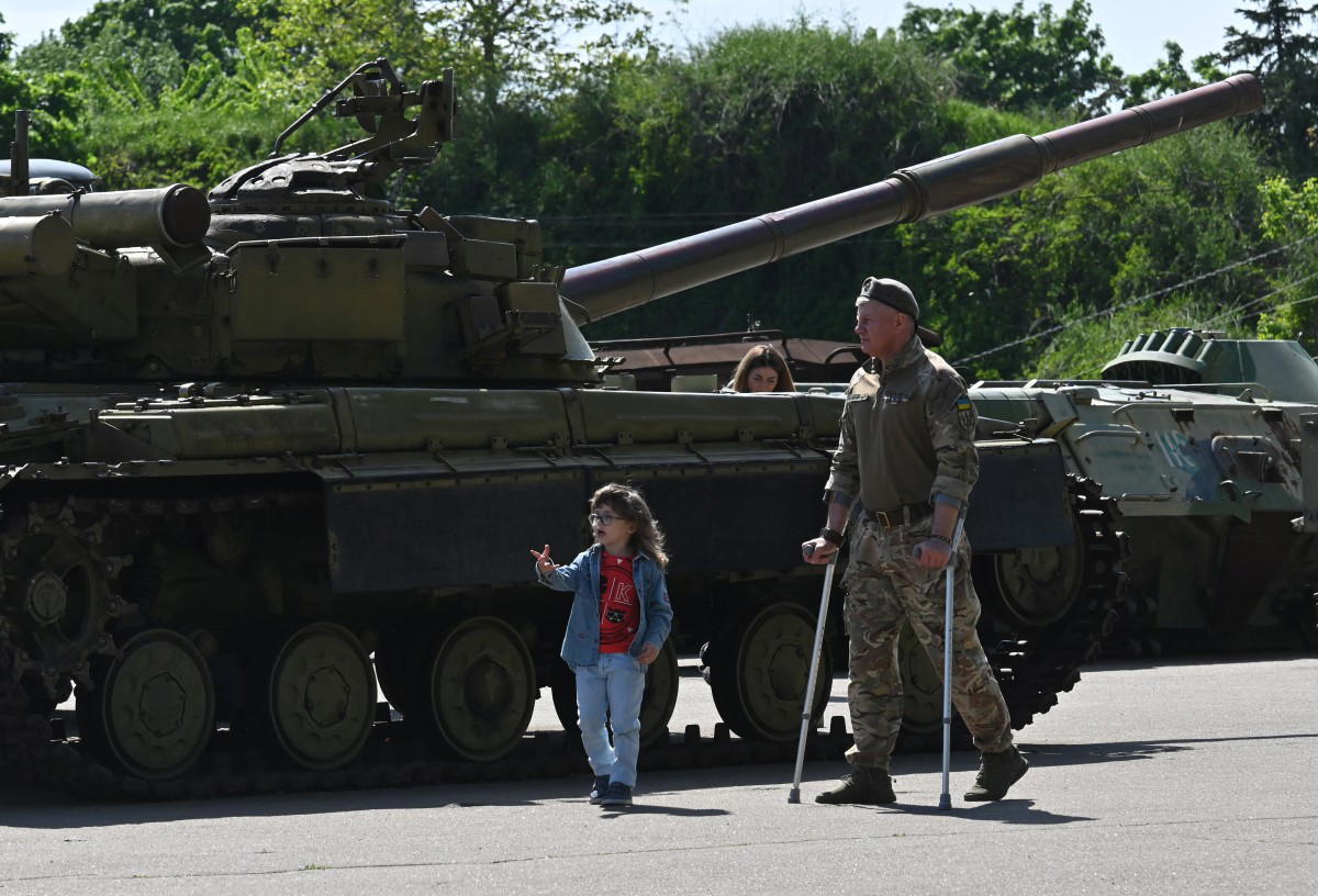 Russia, Ukraine trade accusations of ceasefire violations