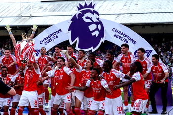 Photos: Arsenal lift Premier League trophy after 22 years