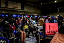 First 300 Ghanaians leave S’Africa after xenophobic tensions