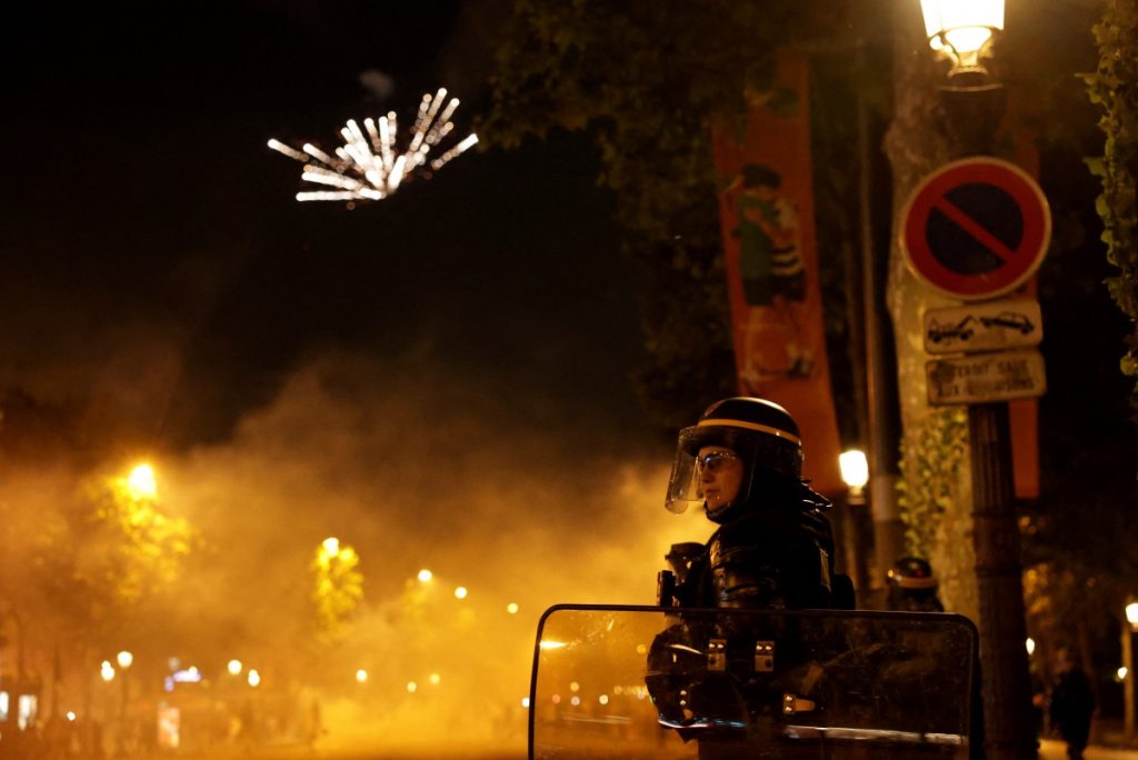 France says nearly 900 arrested in Champions League final riots