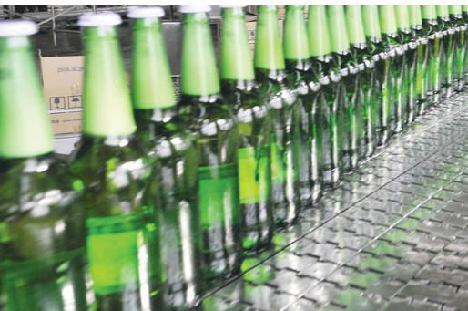 Breweries defy economic hardship, record sharp rise in revenue