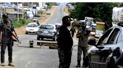 Upper Iweka under bridge: How Police sacked criminals, mounted extortion checkpoints, by motorists, commuters