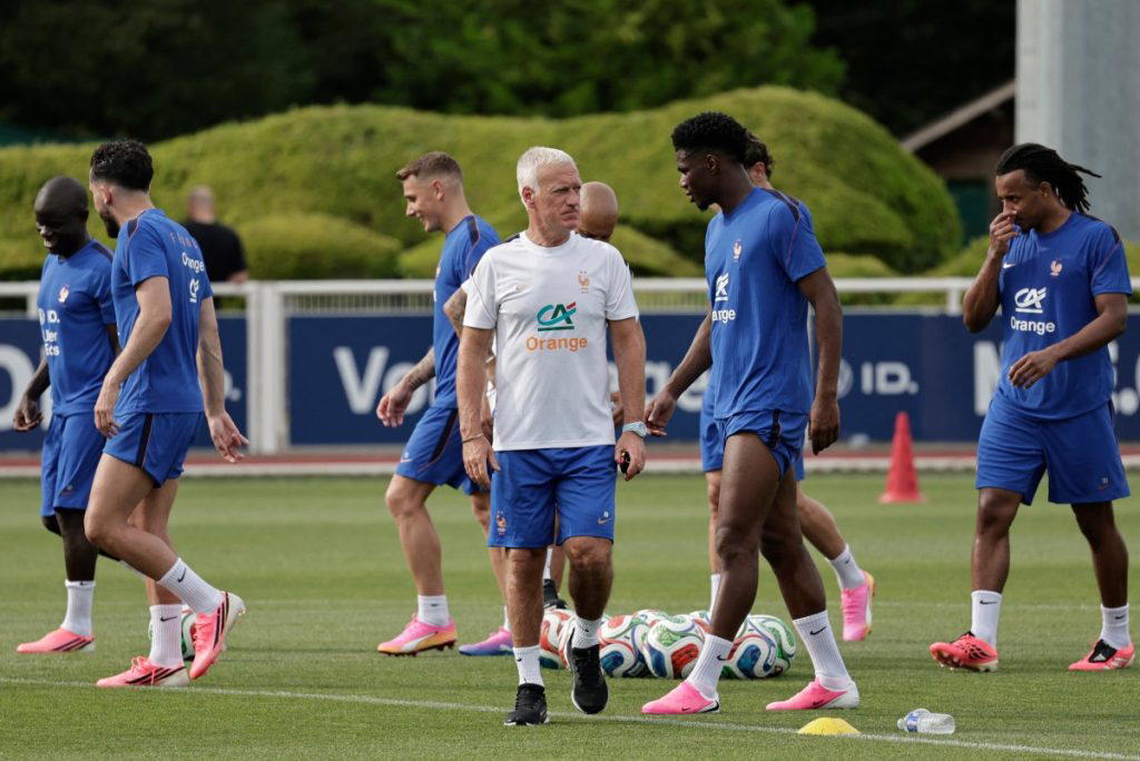 France coach Deschamps guards against World Cup over-confidence