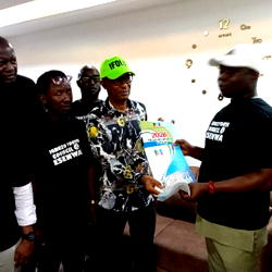 Igbuzo Youth Council purchases APC nomination form for Esenwah