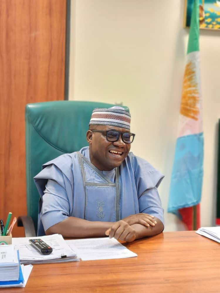 Stakeholders reaffirm support for Mike Etaba