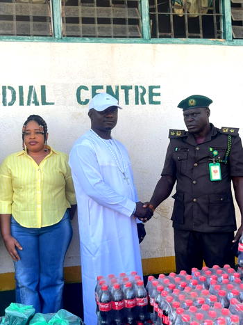 Ebuka marks birthday with outreach to 700 inmates at Ogwashi-Uku custodial Centre