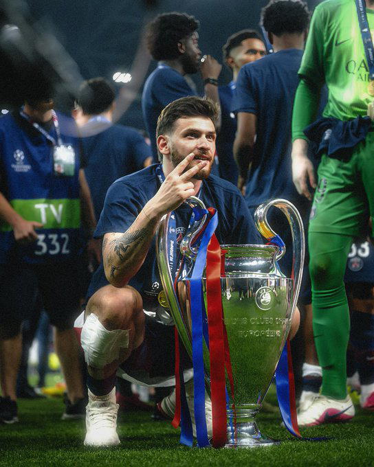 Champions League: Kvarashkelia Named Player of the Season – Full List of Winners