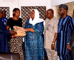 Ondo probes mother’s death after quintuplets’ delivery; donates N2m to family