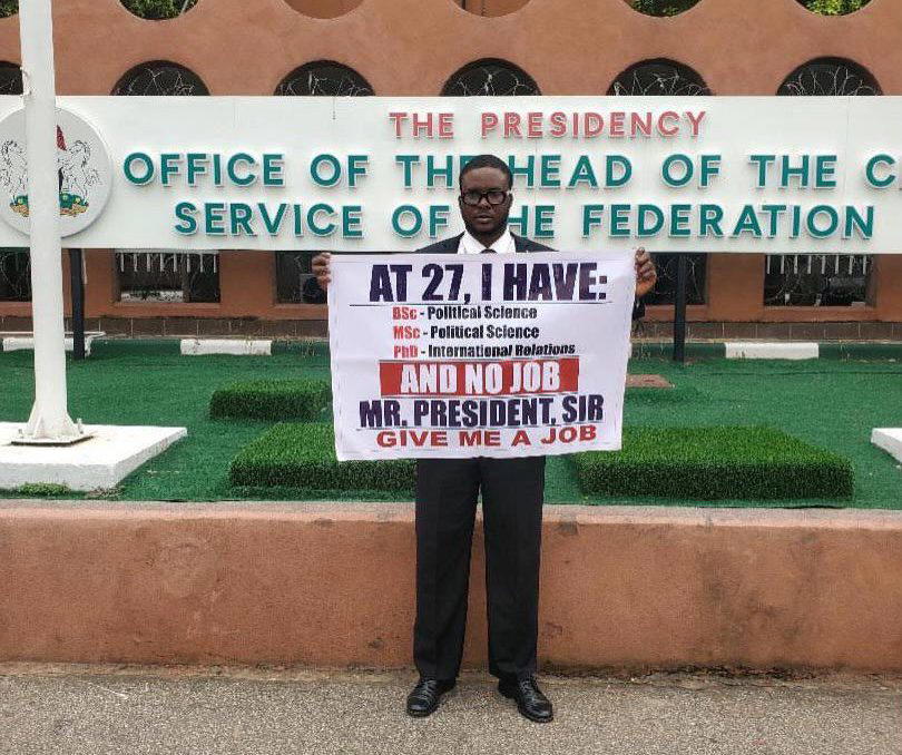 Nigerians respond to a 27-year-old PhD graduate's protest against unemployment in Abuja