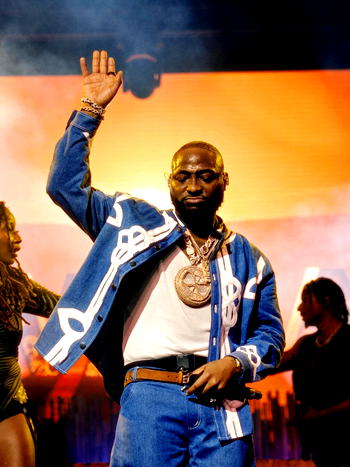 ‘Finding fuel was a problem’ — Davido explains after missing show