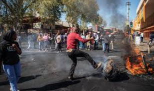 FG summons South African envoy over alleged Attacks on Nigerians
