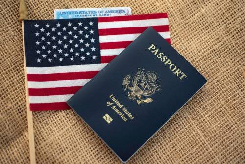 US to revoke passports of parents owing child support