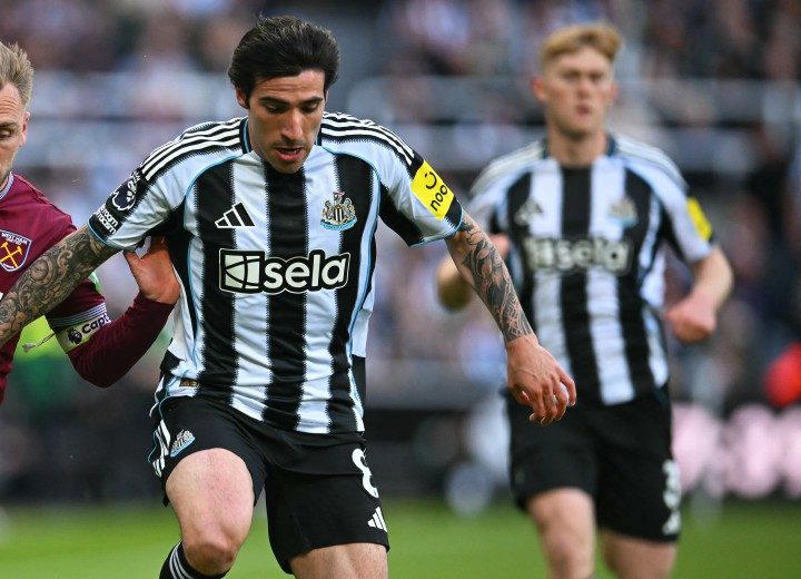 Newcastle rally from two goals down to earn Bournemouth draw