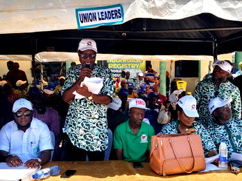 Osun LG workers back APC candidate AMBO