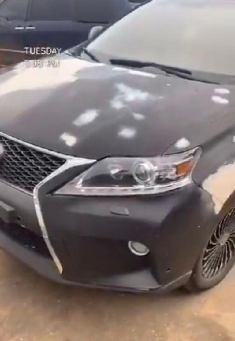 La police a récupéré ma voiture, puis l'a vendue — Onyebuchi