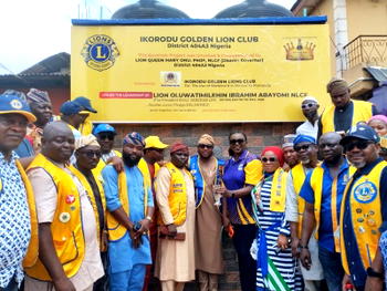 Ikorodu Golden Lions Club brings potable water to Itunpate community in Ikorodu