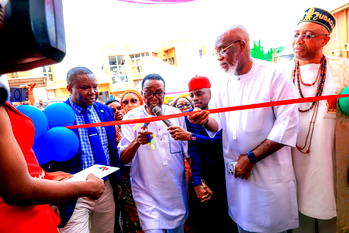 Nwobodo Commissions re-equipped Neonatal Unit at Parklane
