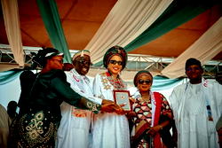 Ex-Leeds Lord Mayor, Abigail Marshall Katung bags Southern Kaduna Merit Award