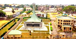 Zik’s Mausoleum, Onitsha: unkept, abandoned, overgrown by weeds