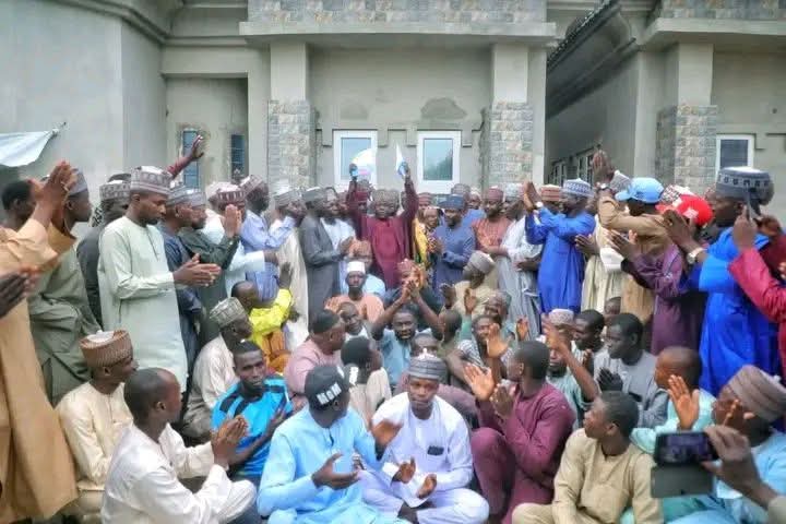 2027: Borno lawmaker denies crying, begging constituents for another term