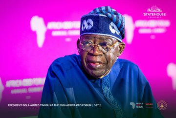 Tinubu promet plus de réformes, affirme que des décisions difficiles stabilisent déjà l'économie