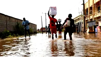 Heavy downpour triggers widespread flooding in Lagos