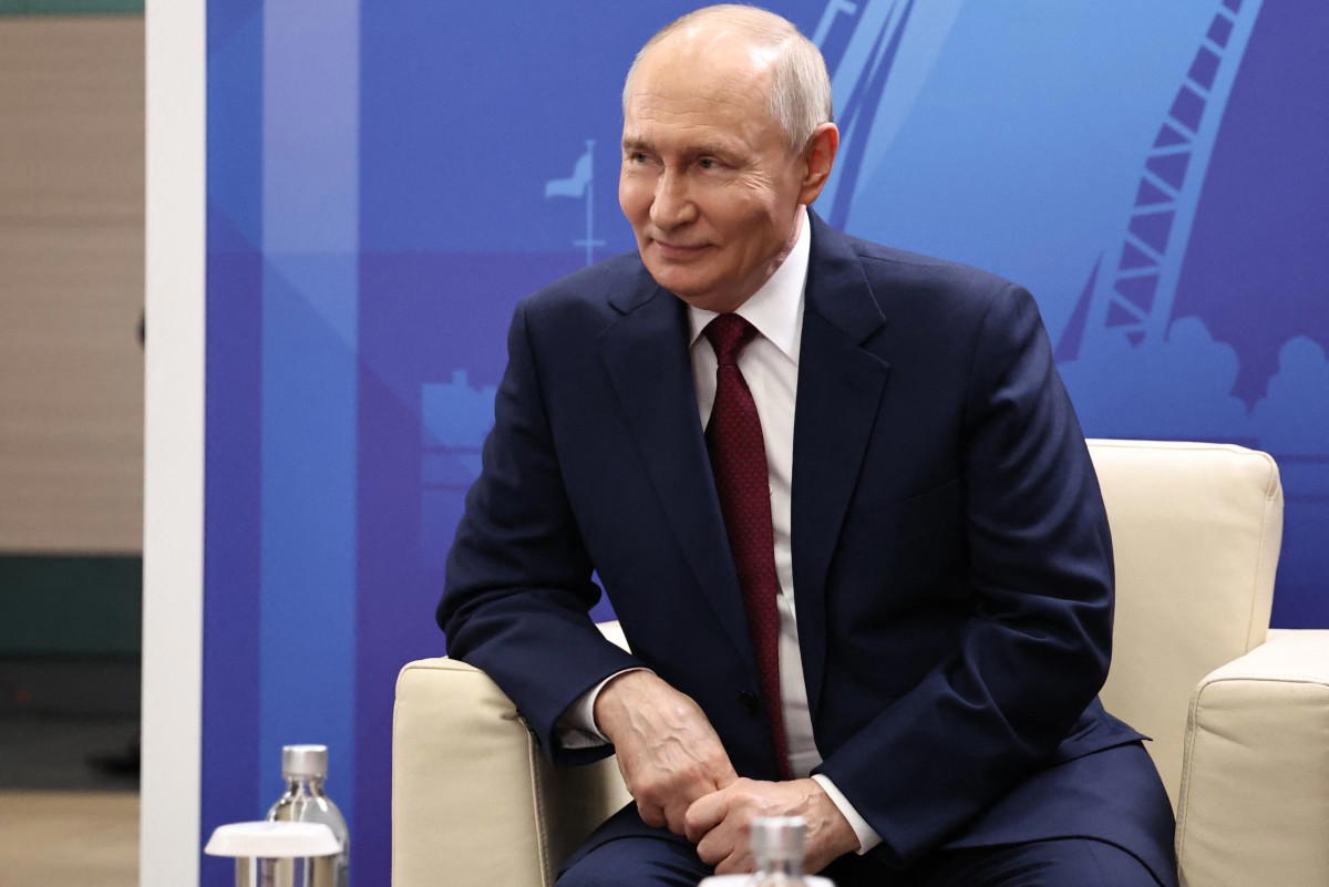 Poutine exclut une rencontre imminente avec Zelensky