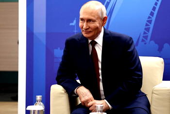 Putin rules out imminent Zelensky meeting