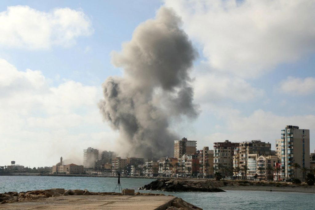 Iran launches missiles at Israel for first time since Mideas