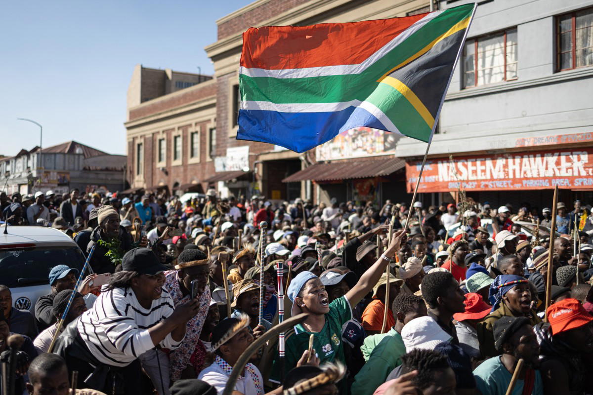 South Africa's anti-migrant protests build ahead of local elections