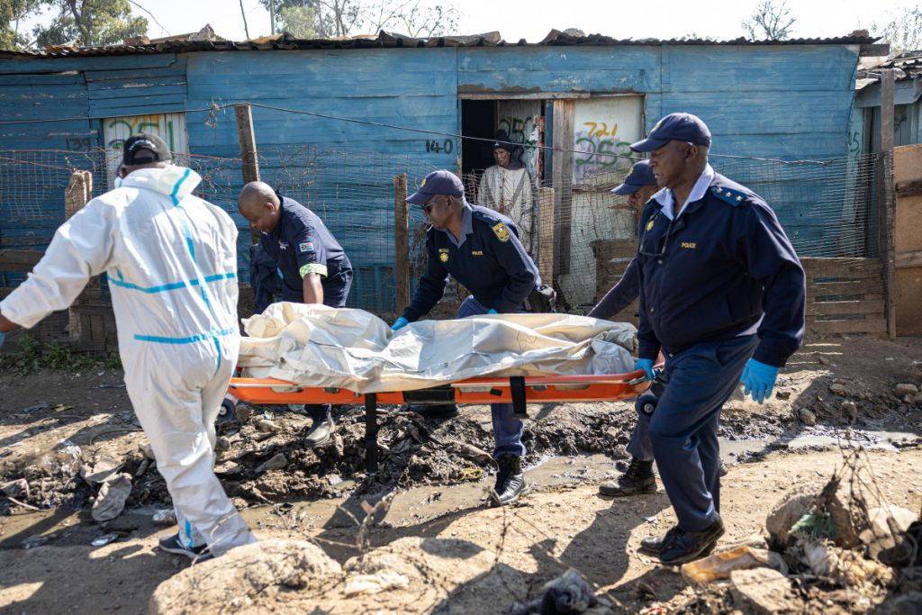 Gunmen shoot 12 dead near Johannesburg