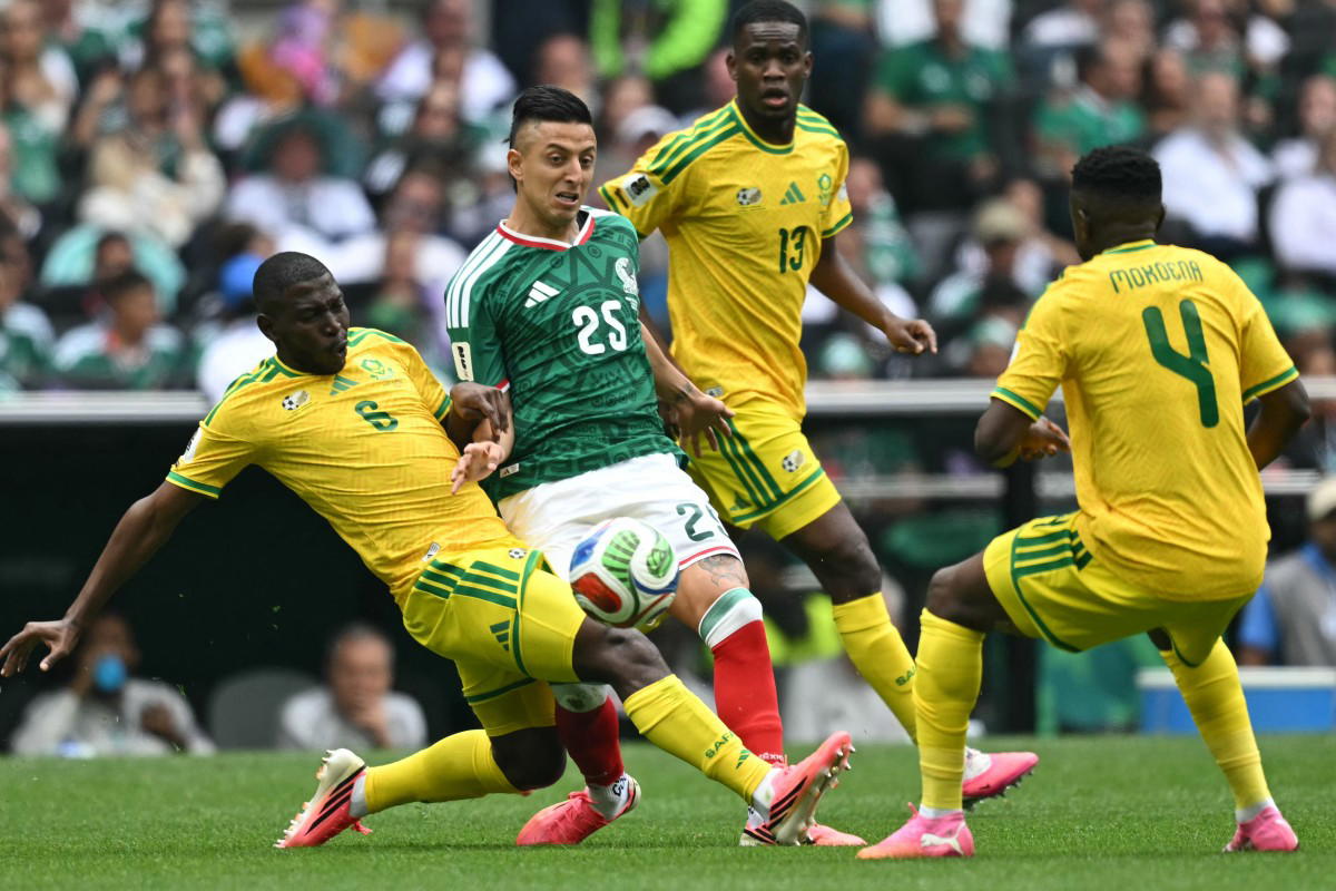 Mexico kick off World Cup opening match against South Africa