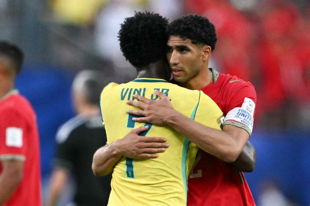 FIFA criticized for instructing Hakimi and Vinicius to avoid speaking Spanish at World Cup
