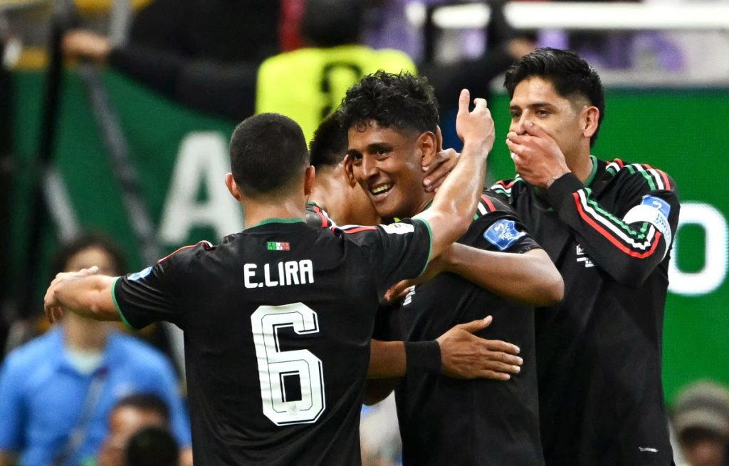 Mexico become first team to reach World Cup knockout phase