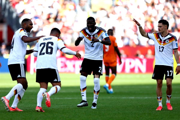 Germany beat Ivory Coast to reach World Cup knockouts
