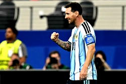 Messi becomes leading scorer in World Cup history with 17th goal [Top 5]
